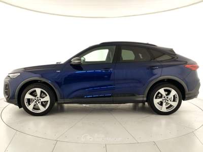 Audi Q5 Q5 sportback 40tdi mhev+ s-line quattro 204cv s-tronic Blu/Azzurro usata San Zeno Naviglio
