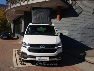 Volkswagen Multivan 2.0TDI 4Motion California Beach EDITION 7 posti Bianco usata Denno