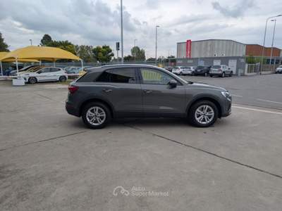 Audi Q3 45 TFSI e S tronic Business Plug in Hybrid Grigio usata Cremosano