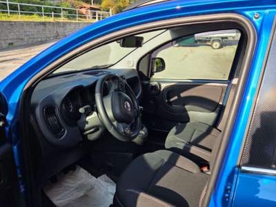 Fiat Panda Cross 1.0 FireFly S&S Hybrid Blu/Azzurro usata Briga Novarese
