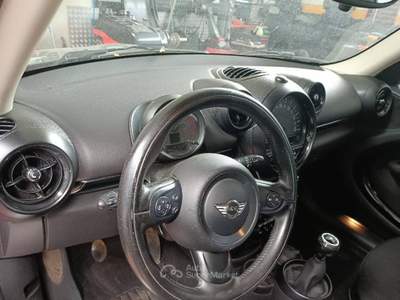 MINI Cooper COUNTRYMAN Nero usata Pavia