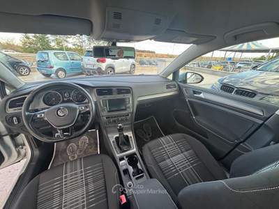 Volkswagen Golf 5p. Executive BlueMotion Technology Argento usata ALTAMURA