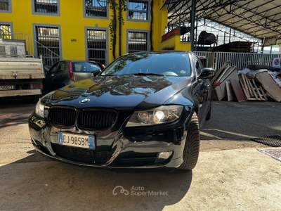 BMW Serie 3 320d BMW 320 D XDRIVE 184 CV AUTOMATICA PELLE 4X4 XENON Nero usata Cusano Milanino