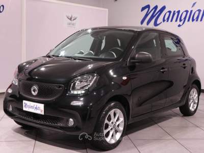 Smart ForFour 1.0 Passion 71cv my18 Nero usata Carlentini