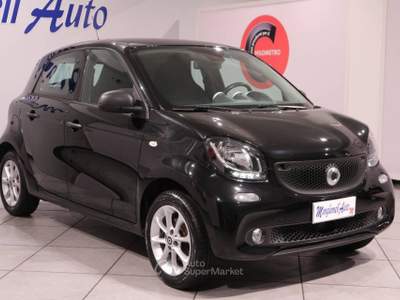 Smart ForFour 1.0 Passion 71cv my18 Nero usata Carlentini