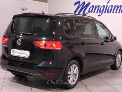 Volkswagen Touran 2.0 tdi Business 115cv dsg Nero usata Carlentini