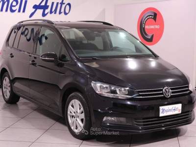 Volkswagen Touran 2.0 tdi Business 115cv dsg Nero usata Carlentini