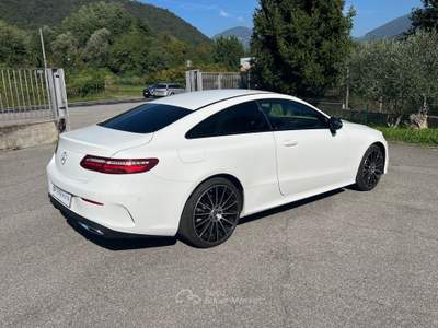 Mercedes-Benz Classe E 4Matic - Pacchetto Premium - Pack Night Bianco usata Trescore Balneario