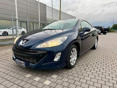 Peugeot 308 8V HDi 112CV FAP CC Féline Blu/Azzurro usata Venezia