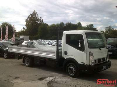 Nissan Cabstar NT 400 CASSONE 4.6 METRI UNIPROPRIETARIO! Bianco usata Mogliano Veneto