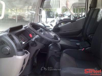 Nissan Cabstar NT 400 CASSONE 4.6 METRI UNIPROPRIETARIO! Bianco usata Mogliano Veneto