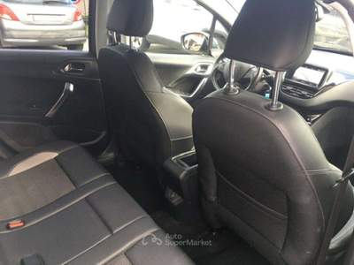 Peugeot 2008 1.2 130cv Allure Argento usata San Maurizio Canavese