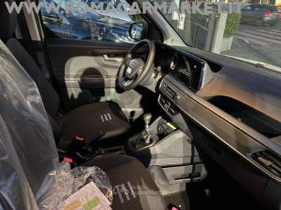 Ford Tourneo Courier 1.0 EcoBoost Active NUOVO PRONTA CONSEGNA UFFICIAL Grigio usata Roma