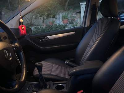Mercedes-Benz Classe A veicolo ben tenuta adatto anche ai neopatentati Argento usata Torino