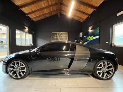 Audi R8 VENDUTA Nero usata TORINO
