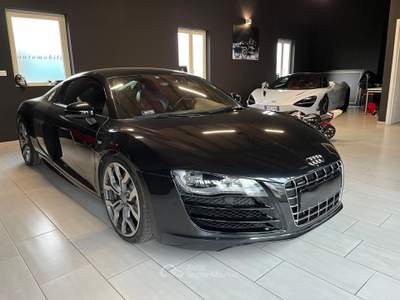 Audi R8 VENDUTA Nero usata TORINO