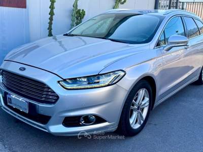 Ford Mondeo 2.0 TDCi 150 CV S&S Powershift Station Wagon Titan Argento usata Castellammare di Stabia