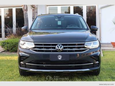 Volkswagen Tiguan Tiguan 2.0 TDI 150 CV EVO DSG Elegance Grigio usata San Michele Salentino