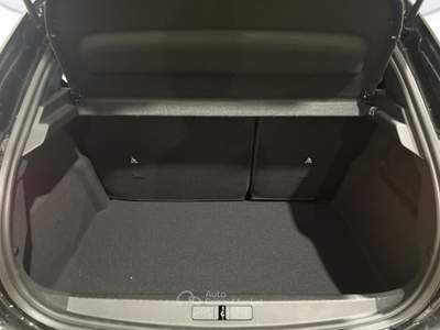Peugeot 208 1.2 hybrid 100cv gt e-dcs6 Nero usata Vicenza