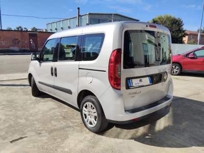 Fiat Doblò Doblò 1.6 MJT 105CV S&S PC Combi N1 Lounge Argento usata Asti