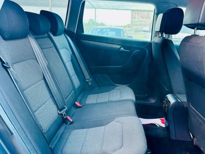 Volkswagen Passat CAMBIO AUTOMATICO usata DUEVILLE