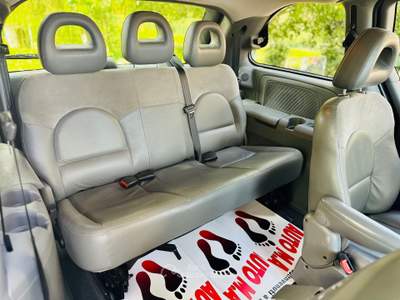 Chrysler Voyager / Grand Voyager 7 POSTI usata DUEVILLE
