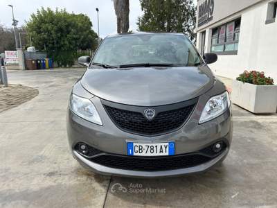 Lancia Ypsilon Ypsilon 1.2 69 CV 5p. S&S Elefantino Blu Grigio usata Mesagne