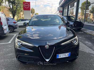 Alfa Romeo Stelvio 2.2 T.diesel 190 CV AT8 Q4 Bus. Nero usata Casalgrande