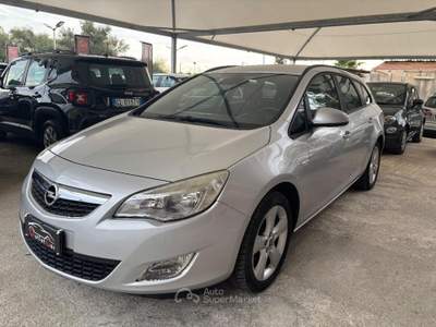 Opel Astra 1.4 100CV 5p. Cosmo Argento usata Priolo Gargallo