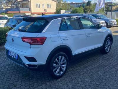 Volkswagen T-Roc 1.0 TSI 115 CV Style BlueMotion Technology Bianco usata Scandicci