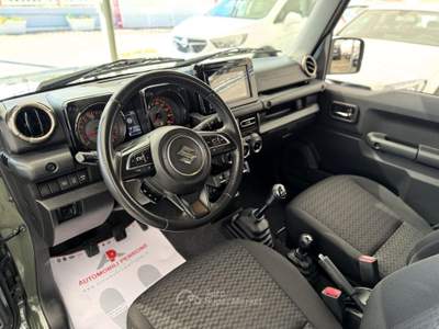 Suzuki Jimny 1.5 4wd AllGrip TOP 4 POSTI Verde usata Castellaneta