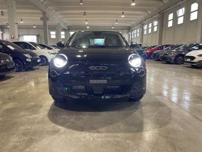 Fiat 600 600 1.2 hybrid Pop 110cv auto Nero usata Mazzano