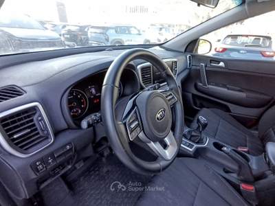 Kia Sportage Sportage 1.6 ECOGPL 2WD Urban Bianco usata Grottammare