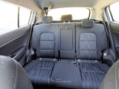 Kia Sportage Sportage 1.6 ECOGPL 2WD Urban Bianco usata Grottammare