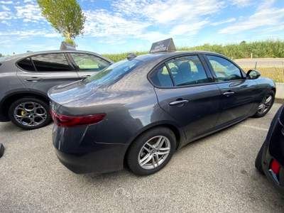 Alfa Romeo Giulia 2.2 t Business 160cv auto Grigio usata VENEZIA