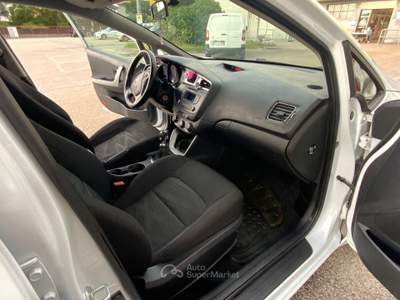 Kia Ceed 1.4 crdi Class Bianco usata VENEZIA