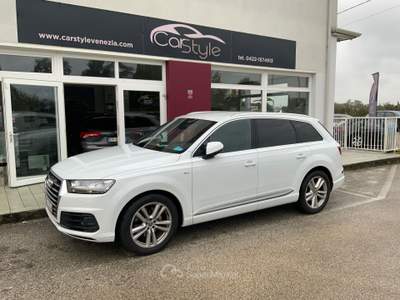 Audi Q7 50 3.0 tdi mhev Sport quattro tiptronic 7p.ti Bianco usata VENEZIA