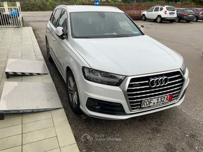 Audi Q7 50 3.0 tdi mhev Sport quattro tiptronic 7p.ti Bianco usata VENEZIA