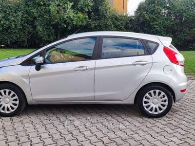 Ford Fiesta 1.2 82 CV 5 porte Titanium Argento usata Fonte