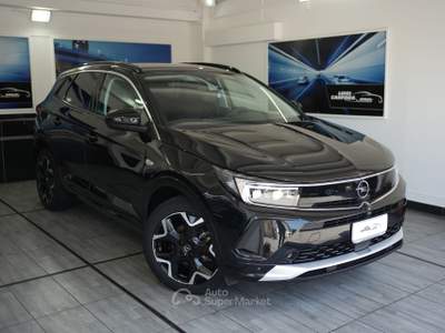 Opel Grandland X 1.5 diesel Ecotec aut. Ultimate Nero usata Pozzuoli