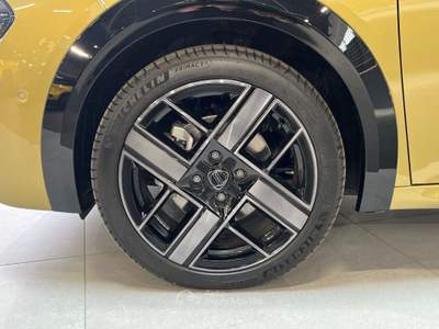 Lancia Ypsilon 1.2 ibrida 100cv lx e-dct Oro usata Verona