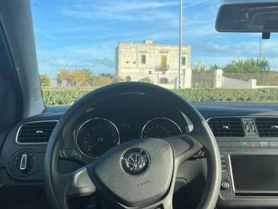 Volkswagen Polo  5p 1.0 mpi Fresh 75cv Blu/Azzurro usata Fasano