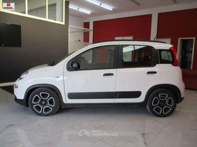 Fiat Panda 1.0 FireFly S&S Hybrid City Life Bianco usata Vittoria