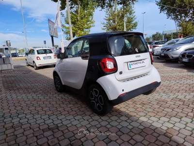 Smart ForTwo EQ Passion Bianco usata San Giovanni Teatino