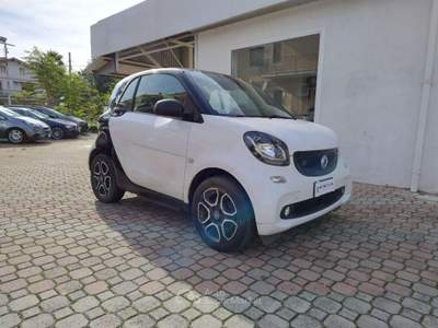 Smart ForTwo EQ Passion Bianco usata San Giovanni Teatino
