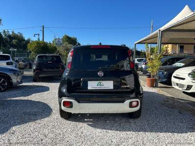 Fiat Panda Panda 1.0 FireFly S&S Hybrid Pandina Nero usata Massa