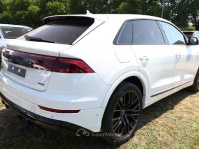 Audi Q8 SUV 55 TFSI e quattro tiptronic S line edition Bianco usata Liscate