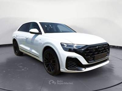 Audi Q8 SUV 55 TFSI e quattro tiptronic S line edition Bianco usata Liscate