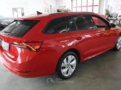 Skoda Octavia 2.0 TDI EVO SCR 150 CV DSG Wagon Ambition Rosso usata Torino
