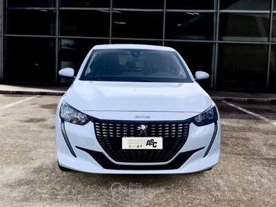 Peugeot 208 1.2 BENZ 75 CV 5 porte ADATTA NEOPATENTATI Bianco usata Bra